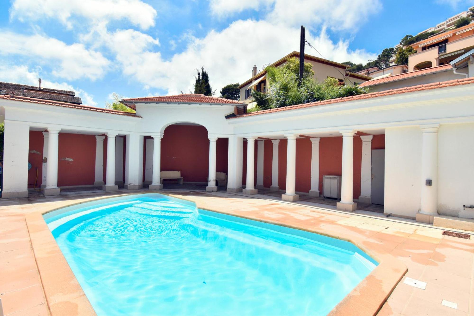Appartement Le Cap Soleil -Standing - Piscine Collective Et Parking Prive à Roquebrune-Cap-Martin Extérieur photo